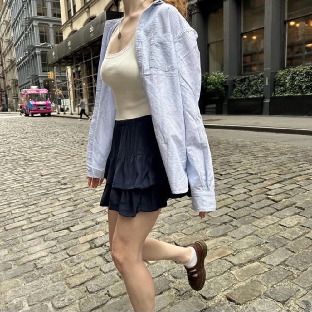 Brandy Melville Blue and White Sprites Button-Up Shirt